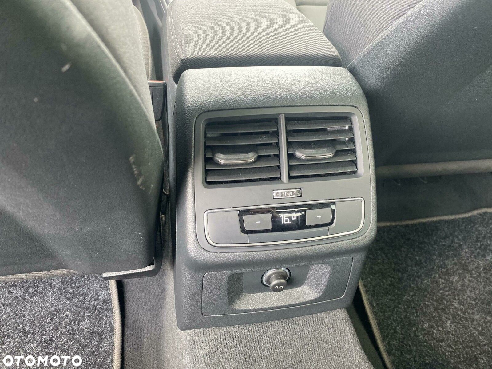 Audi A4 - 12
