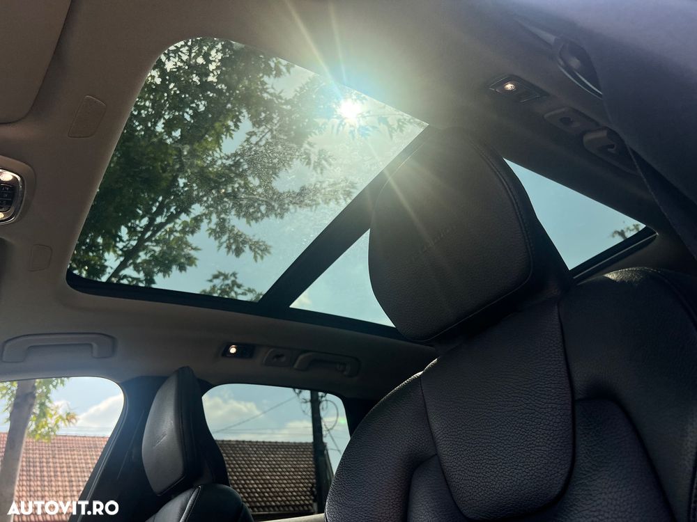 Volvo XC 60 D5 AWD Inscription - 33