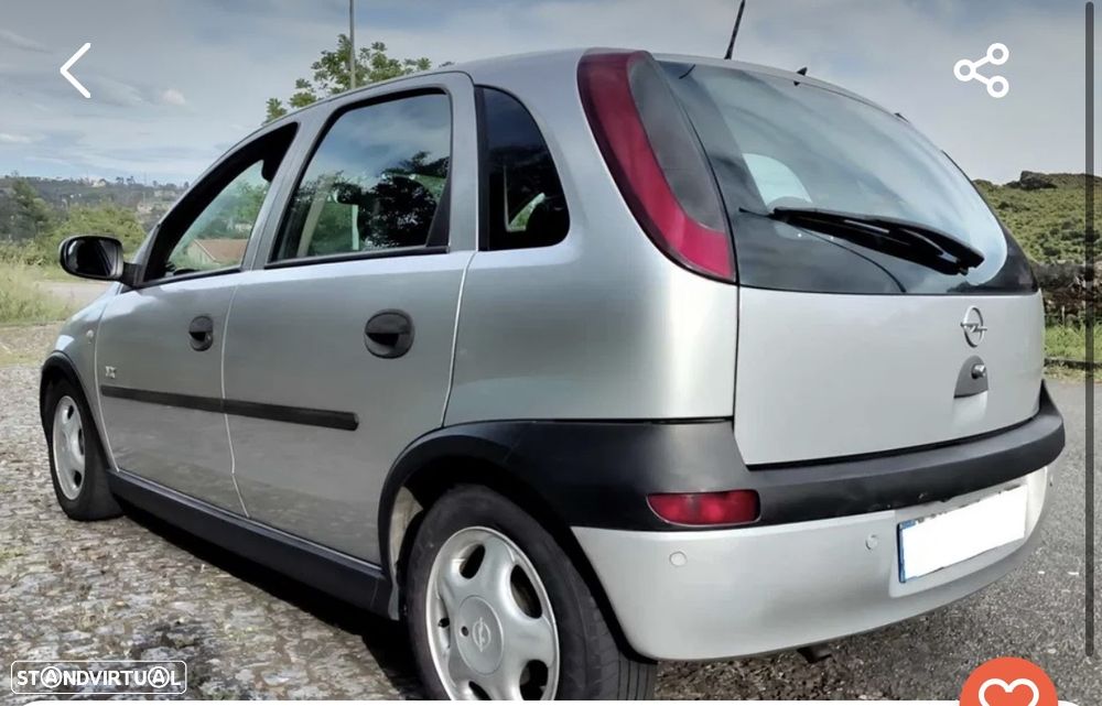 Opel Corsa 1.2 16V Confort - 1