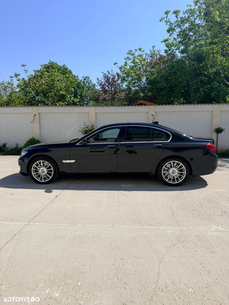 BMW Seria 7 750d xDrive - 3