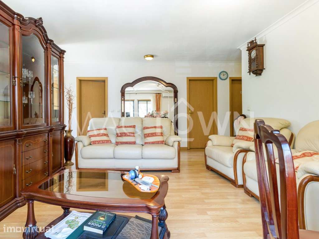 T4 Espaçoso em Marvila - Conforto, Localização e Potencial de Valor... - Grande imagem: 4/25