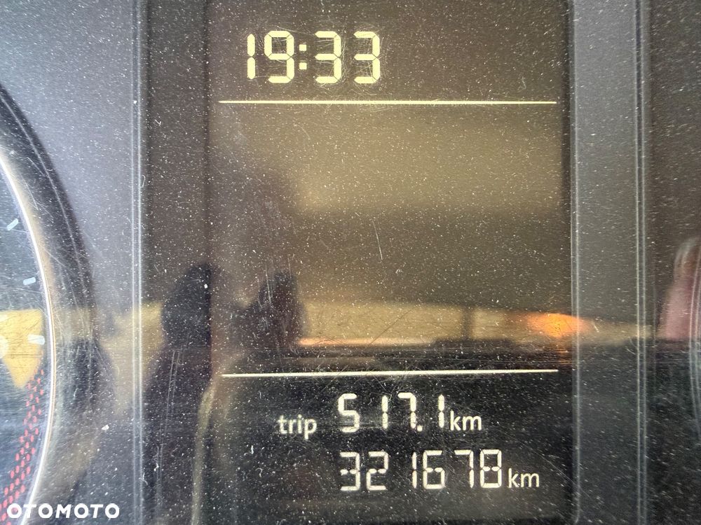 Volkswagen Caddy - 11
