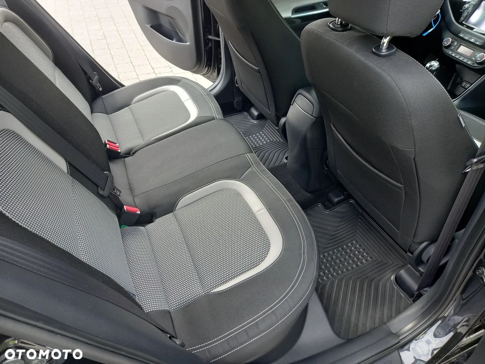 Kia Ceed 1.6 GDI Platinum Edition - 18