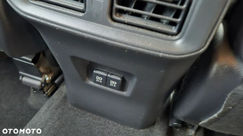 Toyota RAV4 - 15