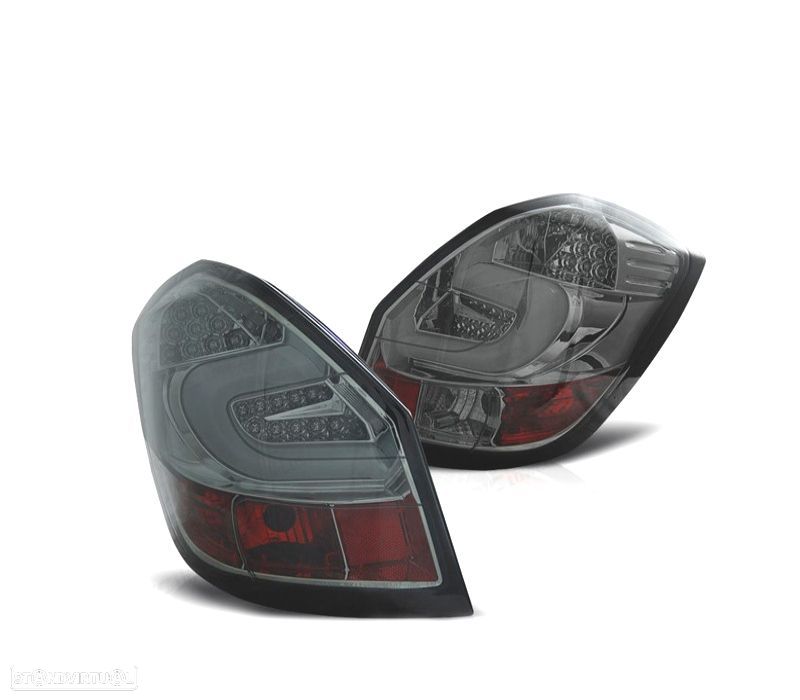 FAROLINS TRASEIROS PARA SKODA FABIA 07-10 LIGHT BAR FUNDO CROMADO FUMADO - 1