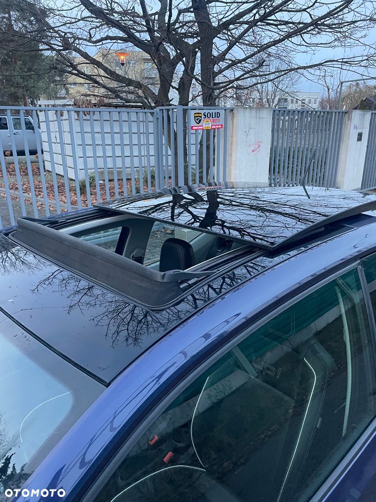 Volkswagen up! 1.0 high - 18