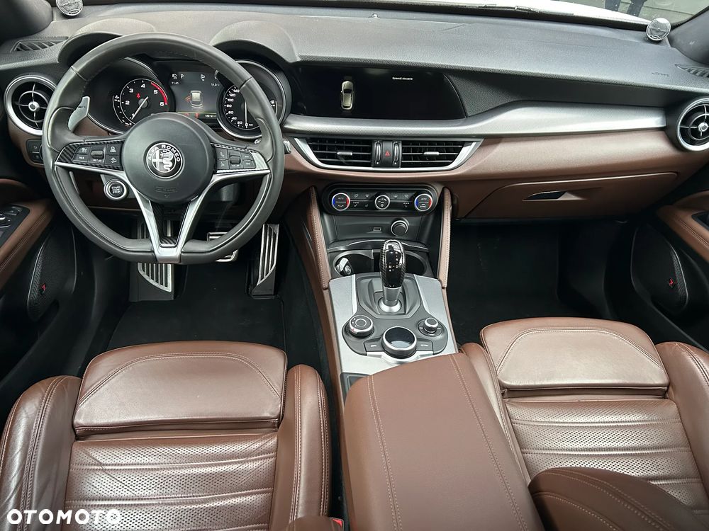 Alfa Romeo Stelvio 2.2 JTDM Super Q4 - 23