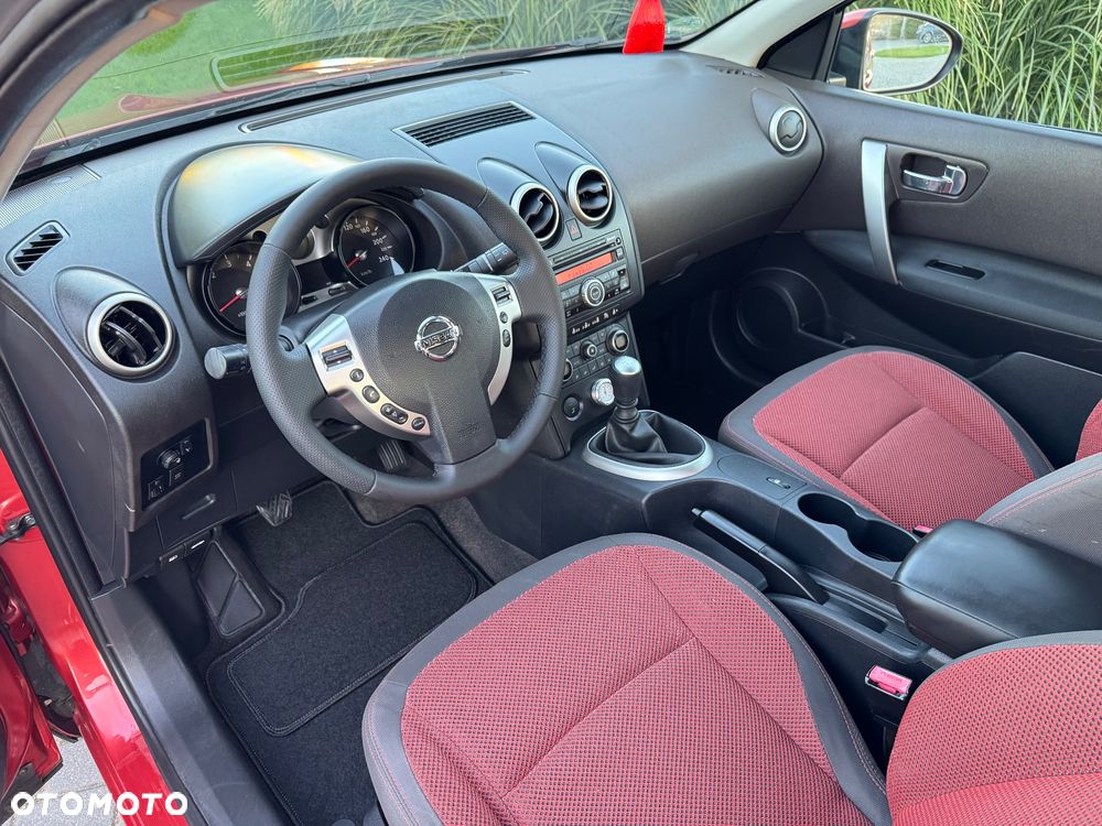 Nissan Qashqai - 16