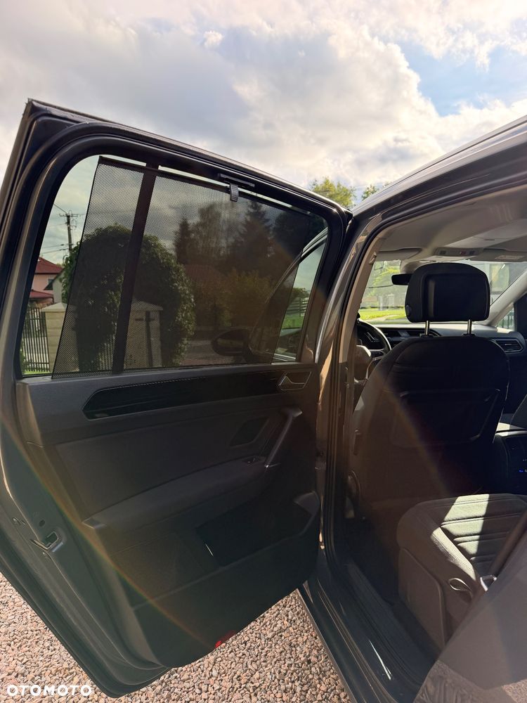 Volkswagen Touran - 7