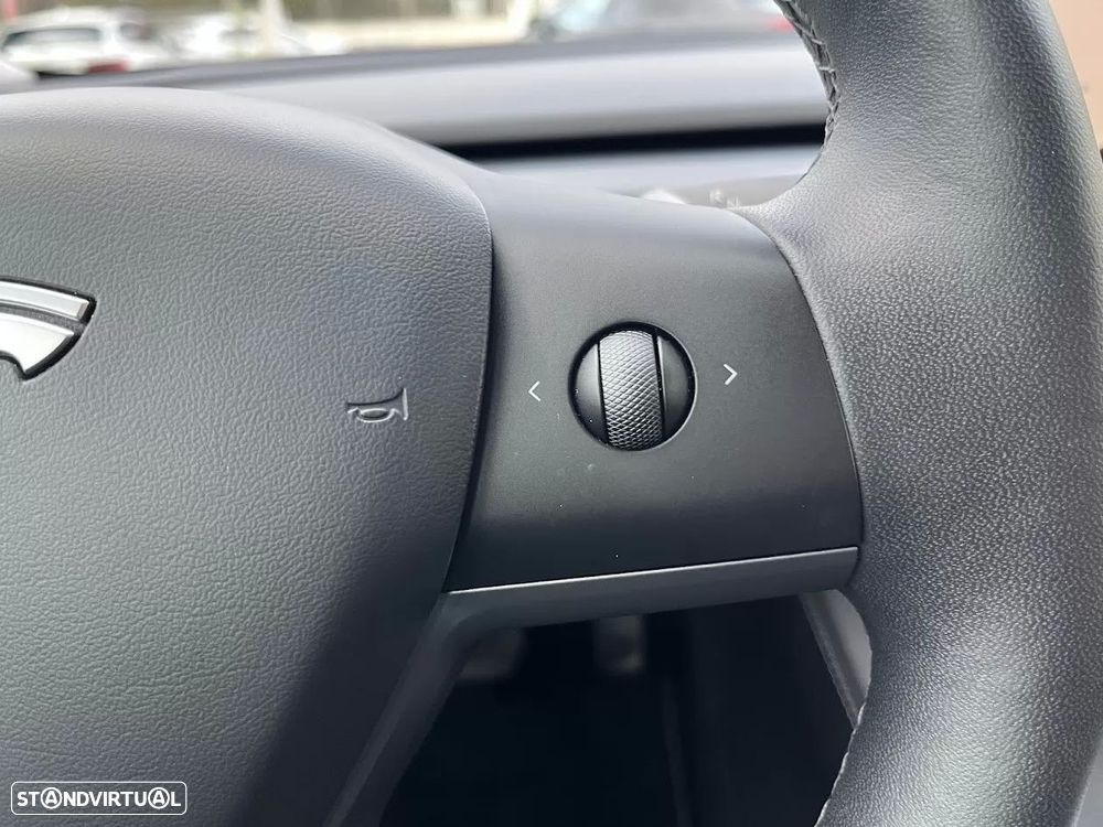 Tesla Model 3 Long Range Tração Traseira - 17