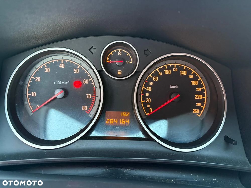 Opel Astra III 1.4 Enjoy - 8
