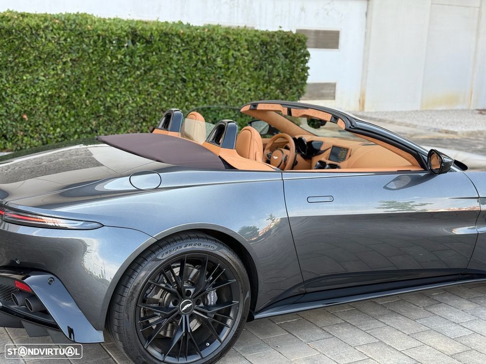 Aston Martin Vantage Roadster V8 - 9