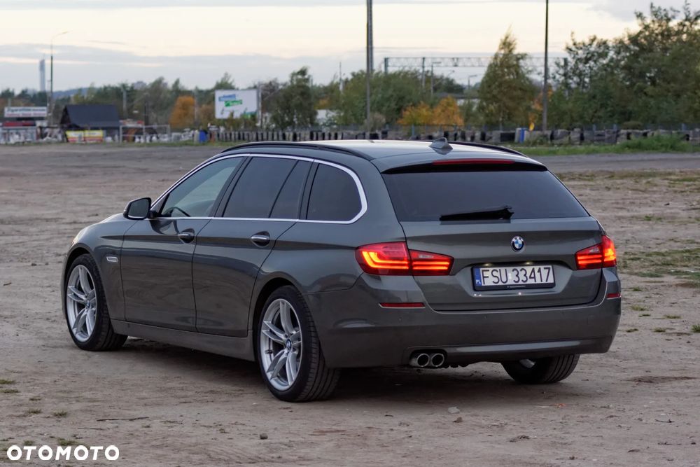 BMW Seria 5 525d Sport-Aut - 20