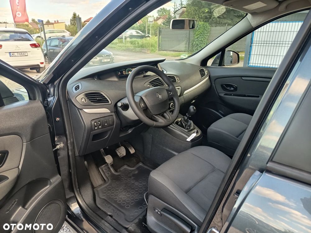 Renault Scenic 1.6 16V 110 TomTom Edition - 16