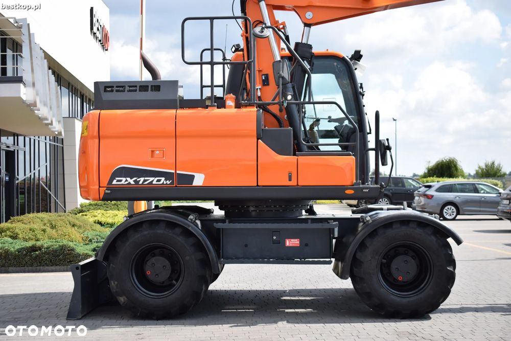 Doosan DX170W-5 - 4