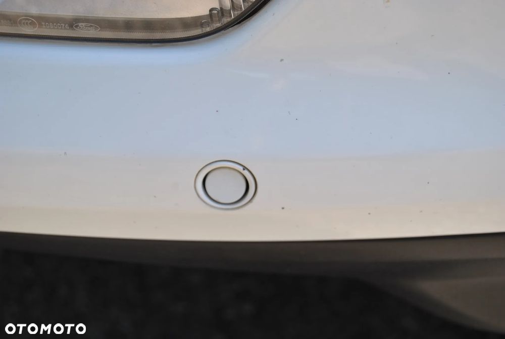 Ford Kuga 2.0 TDCi 2x4 Titanium - 39