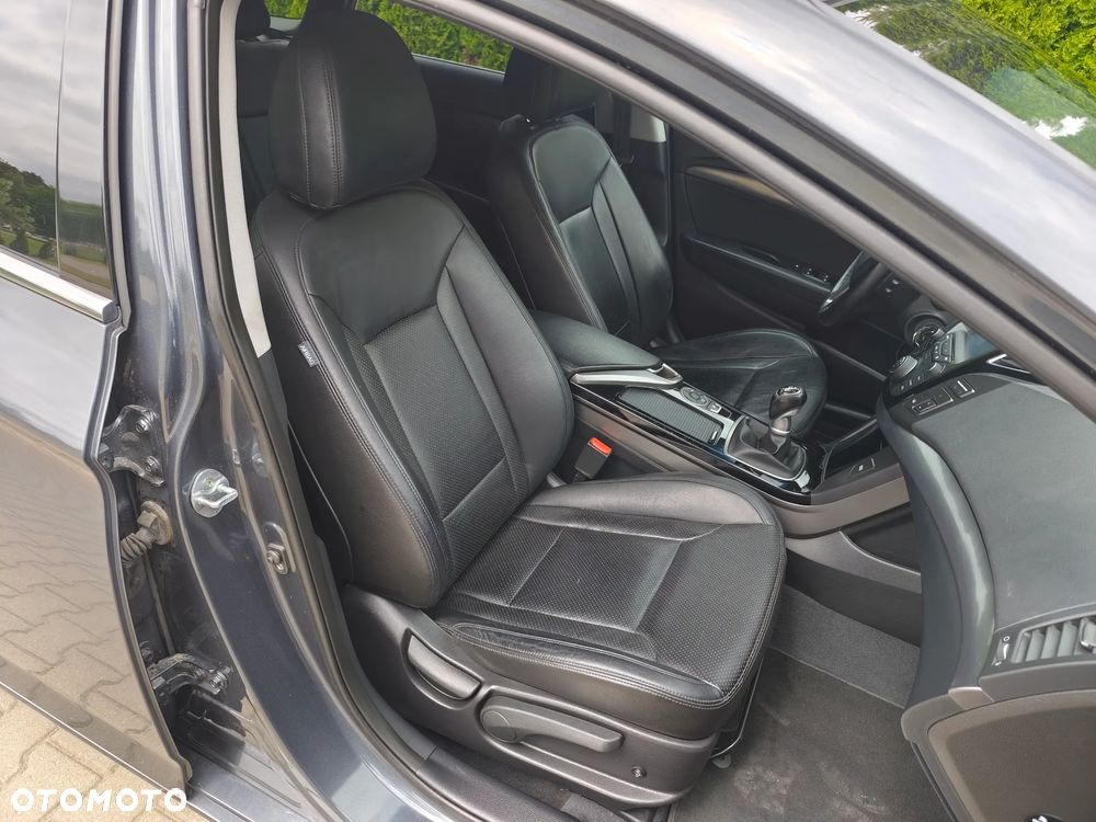 Hyundai i40 1.6 GDI Comfort + - 24