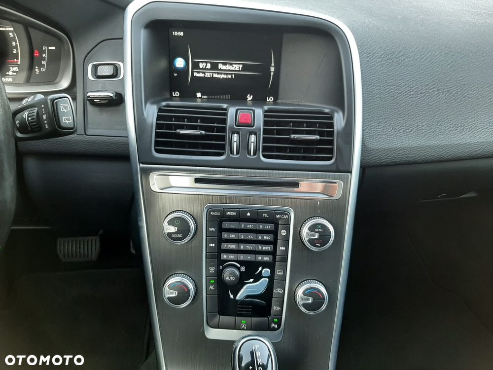 Volvo XC 60 D4 Geartronic Ocean Race - 30