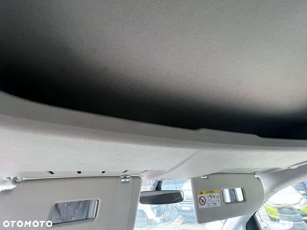 Volkswagen Caddy Maxi 2.0 TDI Trendline Mixt - 36