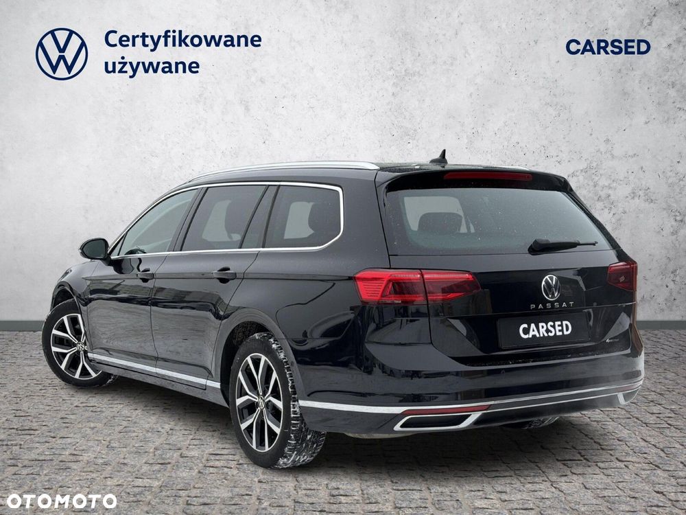 Volkswagen Passat - 5