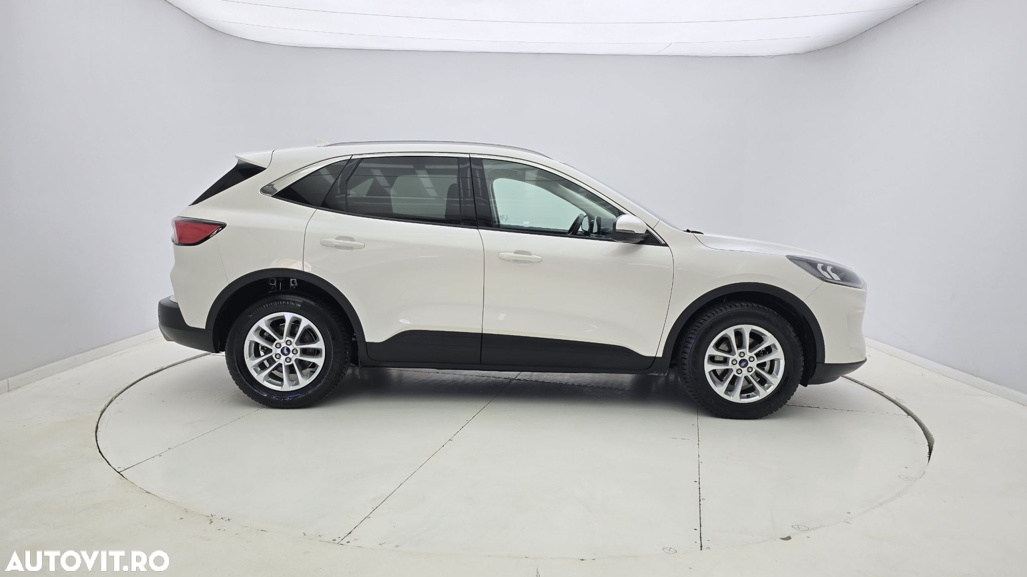 Ford Kuga 2.5 Duratec FHEV FWD Titanium - 5