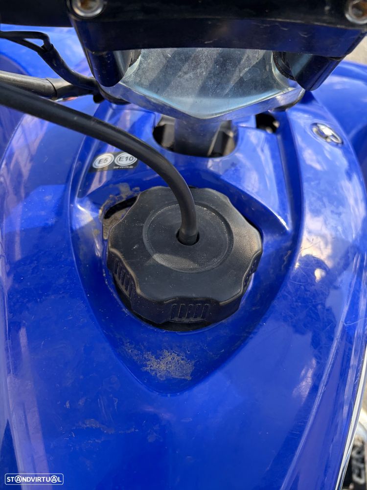 Yamaha YFZ R - 9