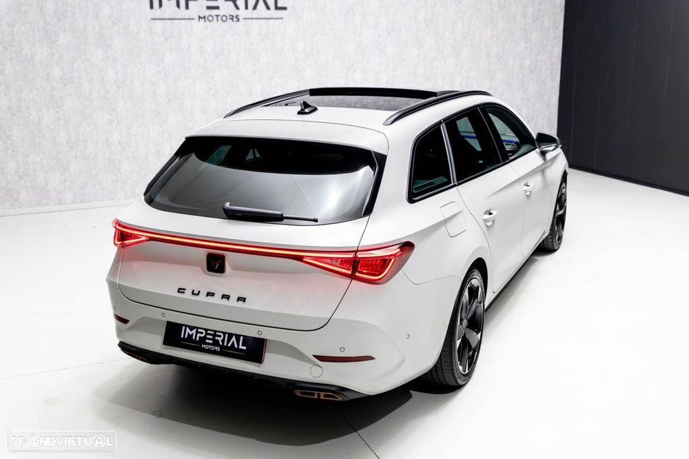 Cupra Leon ST 1.4 e-Hybrid MID DSG - 11