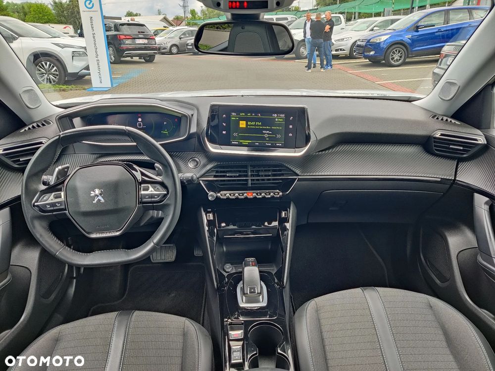 Peugeot 2008 1.5 BlueHDi Allure S&S EAT8 - 8