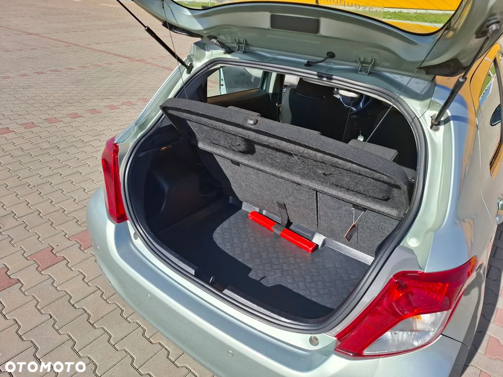 Toyota Yaris 1.33 Prestige - 29