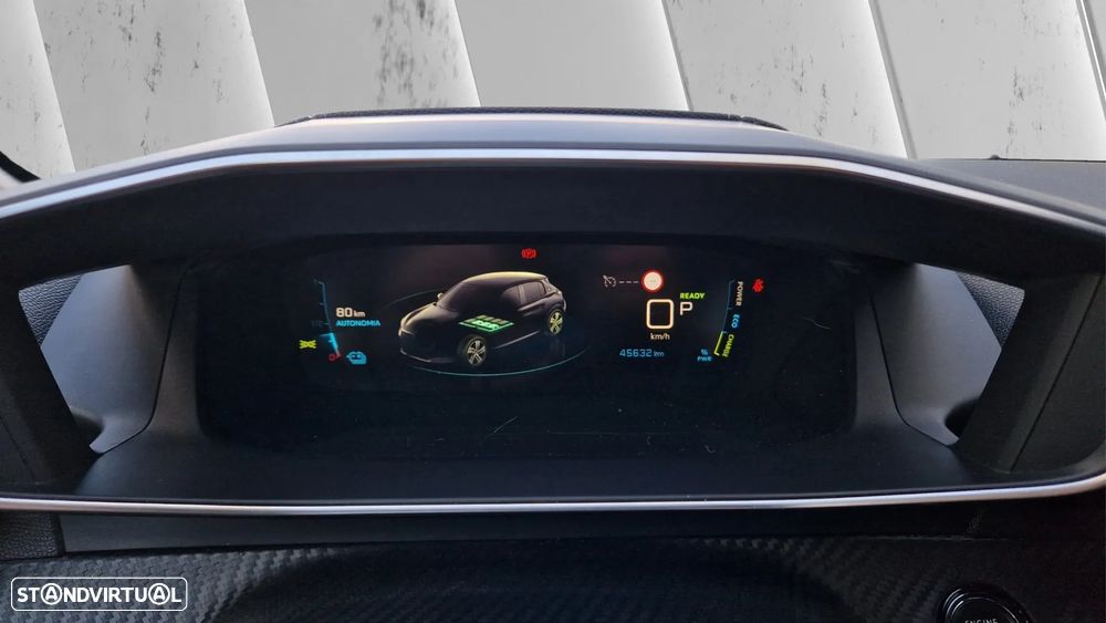 Peugeot e-208 GT - 16