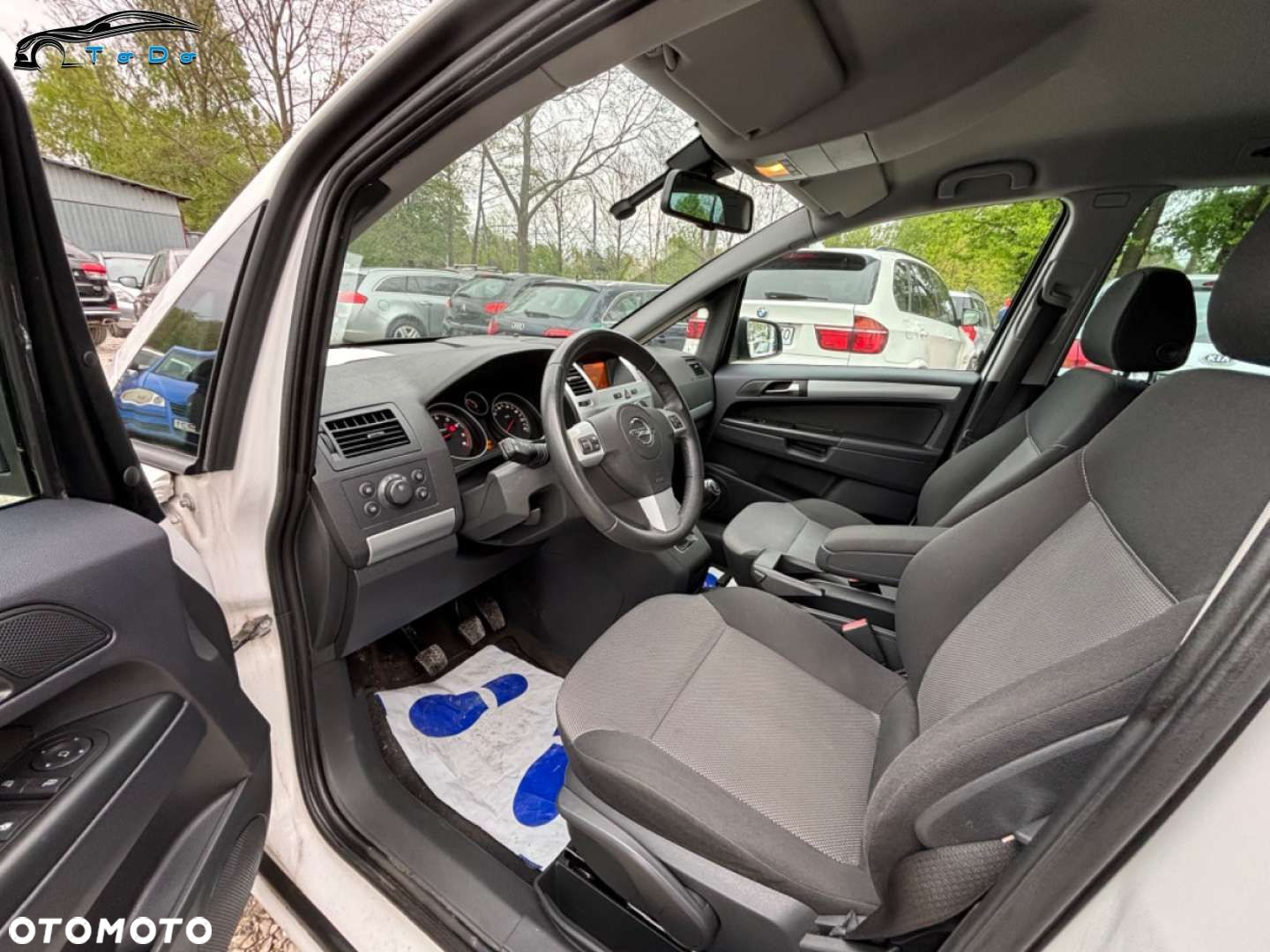 Opel Zafira - 14