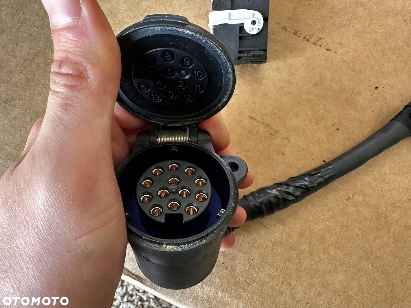 MERCEDES GLB INSTALACJA HAK A1775400311 - 3