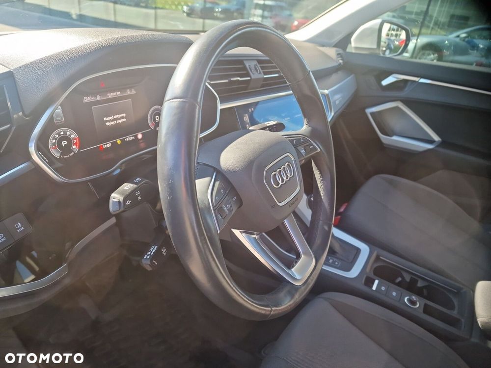 Audi Q3 - 19