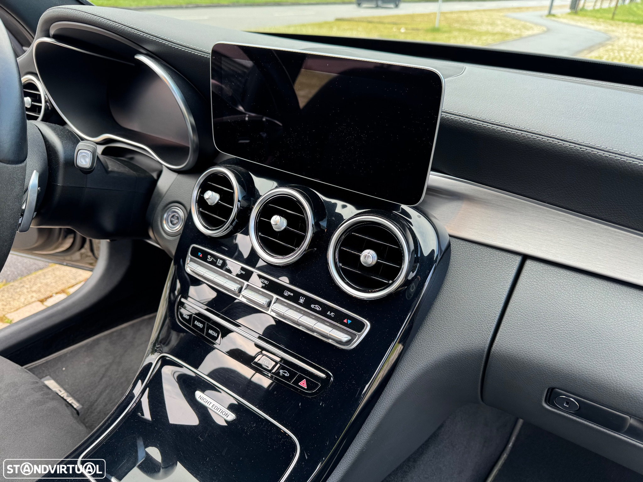 Mercedes-Benz C 300 de AMG Line - 10