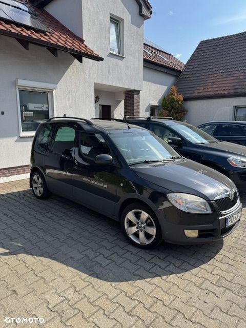 Skoda Roomster 1.6 16V Scout - 3