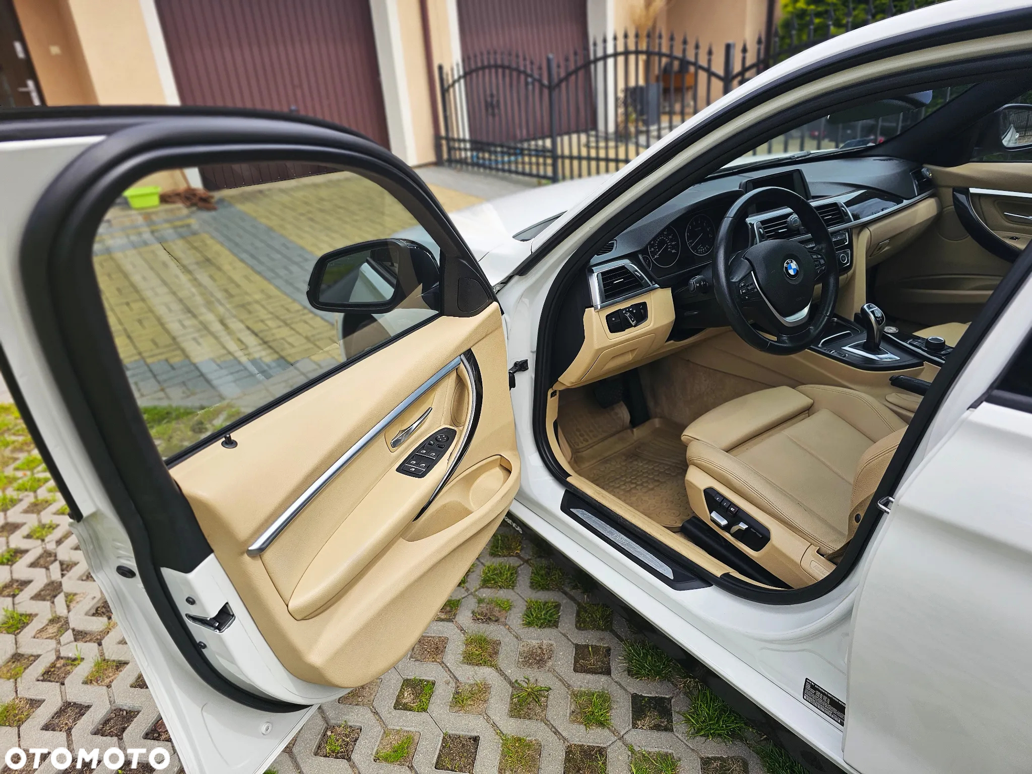 BMW Seria 3 328i - 15