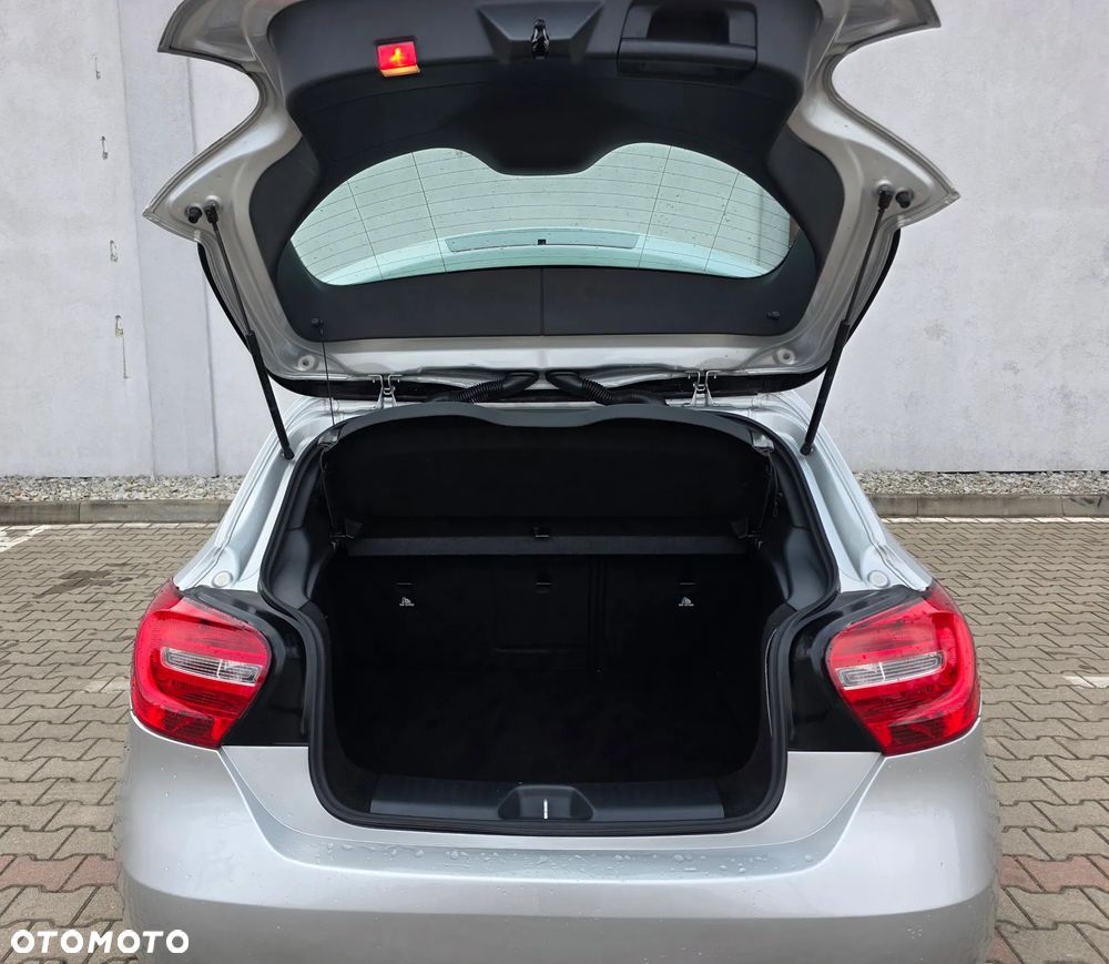 Mercedes-Benz Klasa A 180 - 33