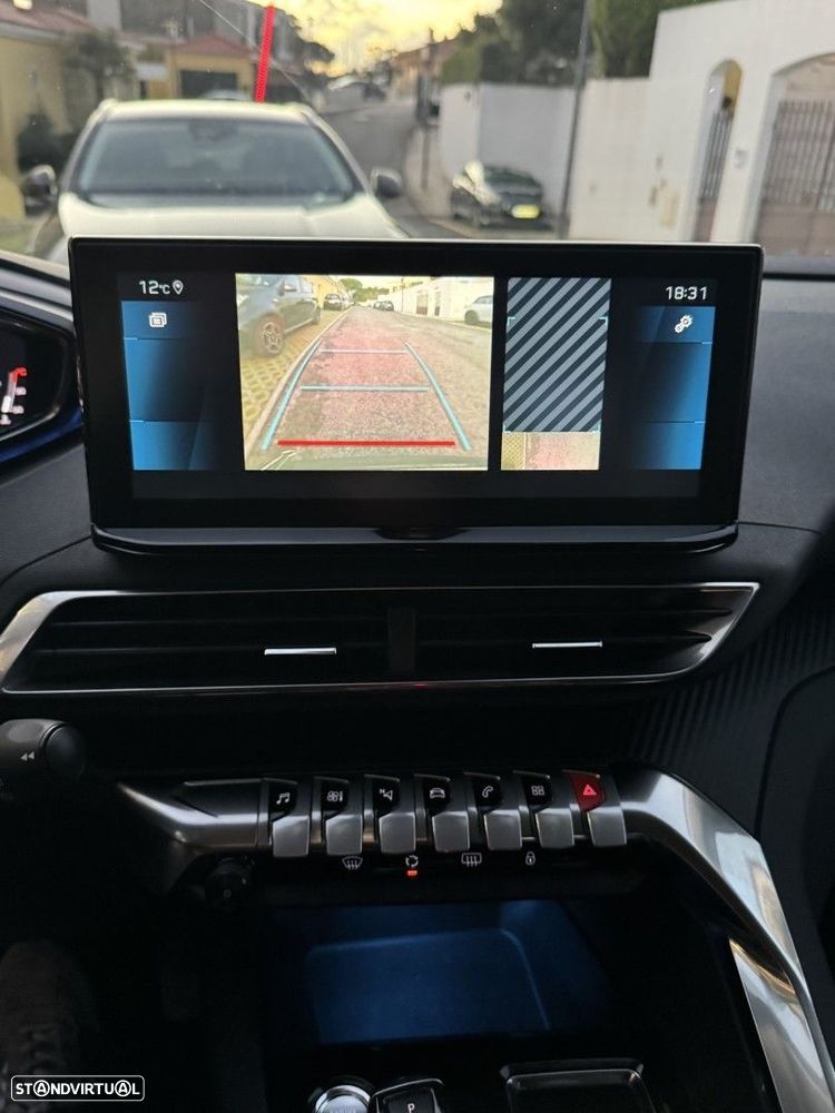 Peugeot 3008 1.2 PureTech Allure EAT8 - 14