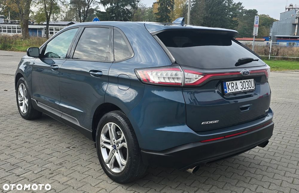 Ford Edge - 8