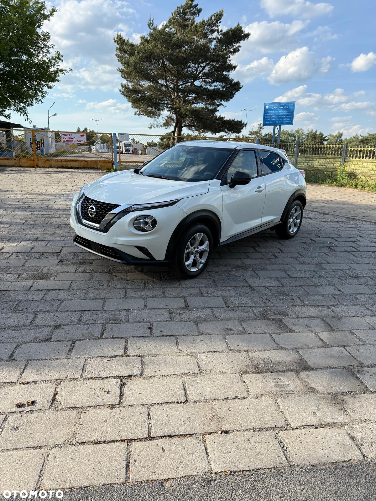 Nissan Juke 1.0 DIG-T Acenta - 4
