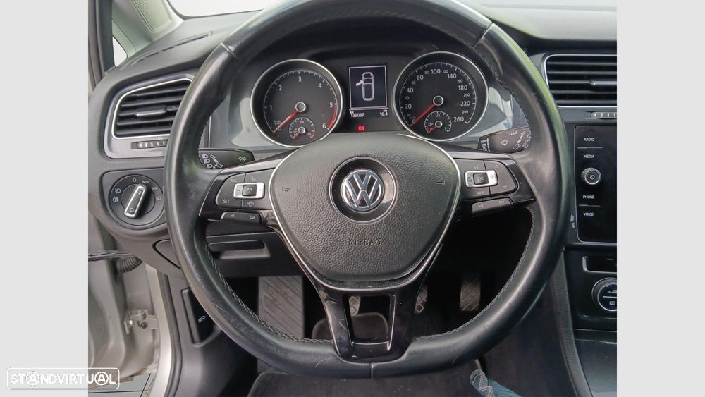 VW Golf Variant 1.6 TDi Confortline - 12