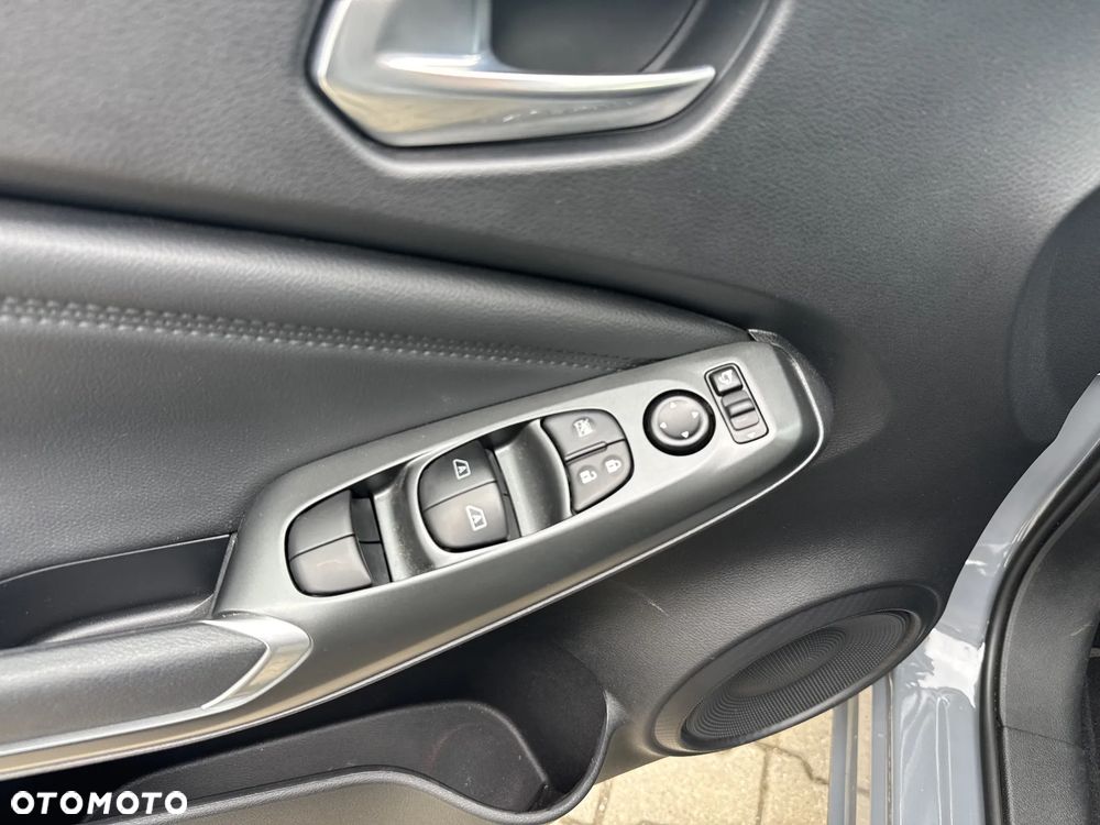 Nissan Juke 1.0 DIG-T N-Connecta - 21