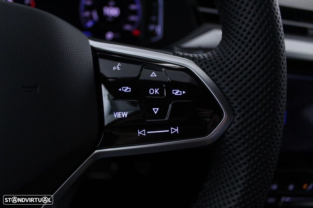 VW Arteon 2.0 TDI R-Line DSG - 23