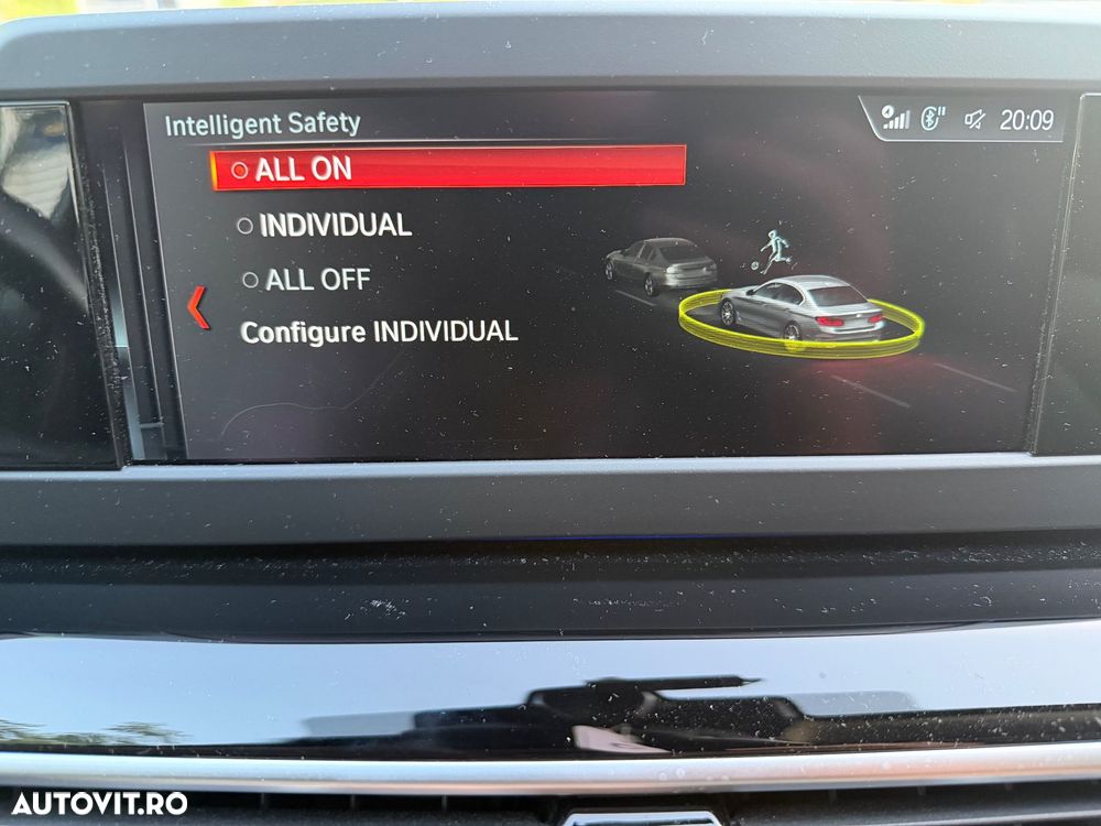 BMW Seria 5 520d AT - 24