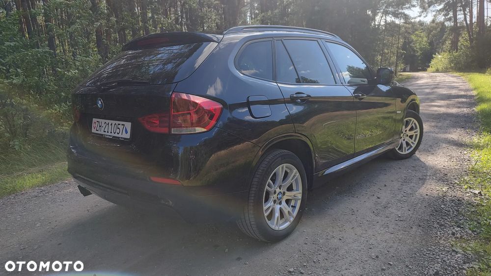 BMW X1 xDrive20i - 11