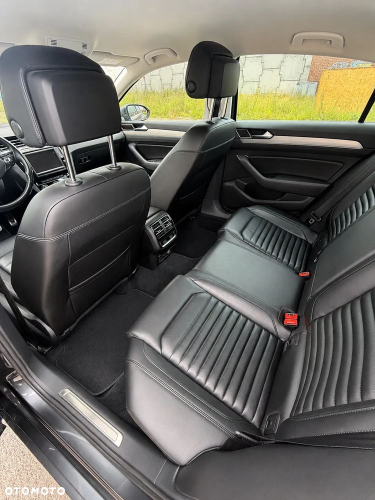 Volkswagen Passat 1.8 TSI BMT Highline DSG - 16