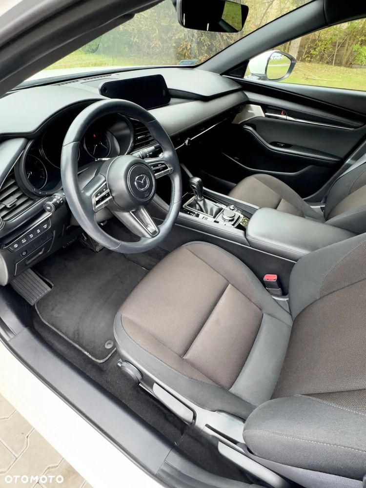 Mazda 3 - 11