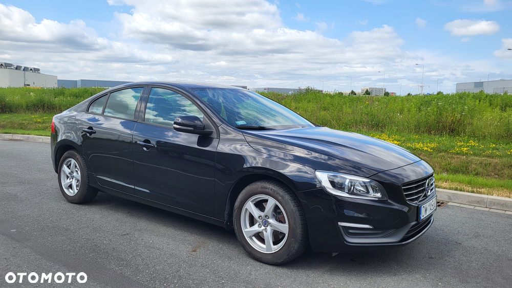 Volvo S60 T3 Kinetic - 4