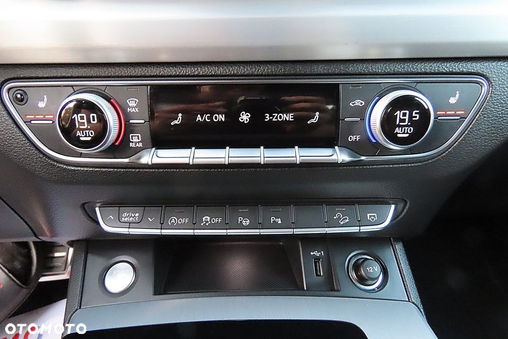 Audi Q5 50 TDI quattro tiptronic S line - 32