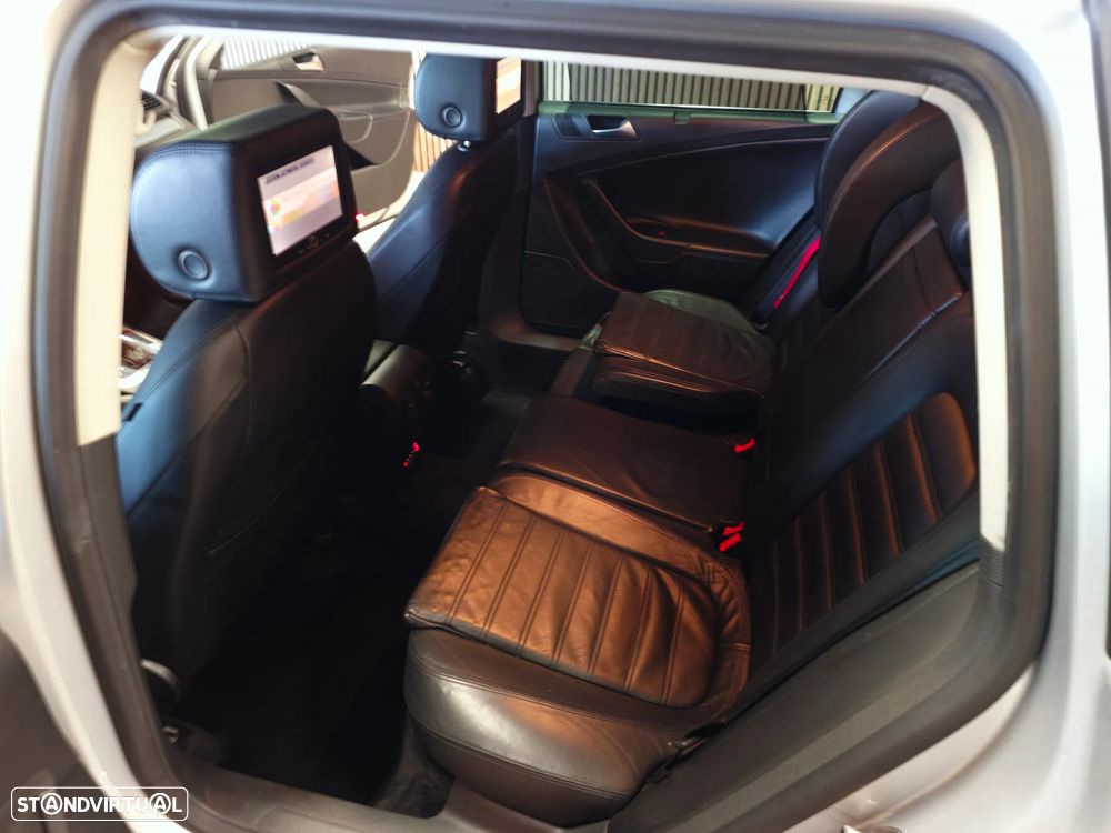 VW Passat Variant 2.0 TDi Highline DSG - 8